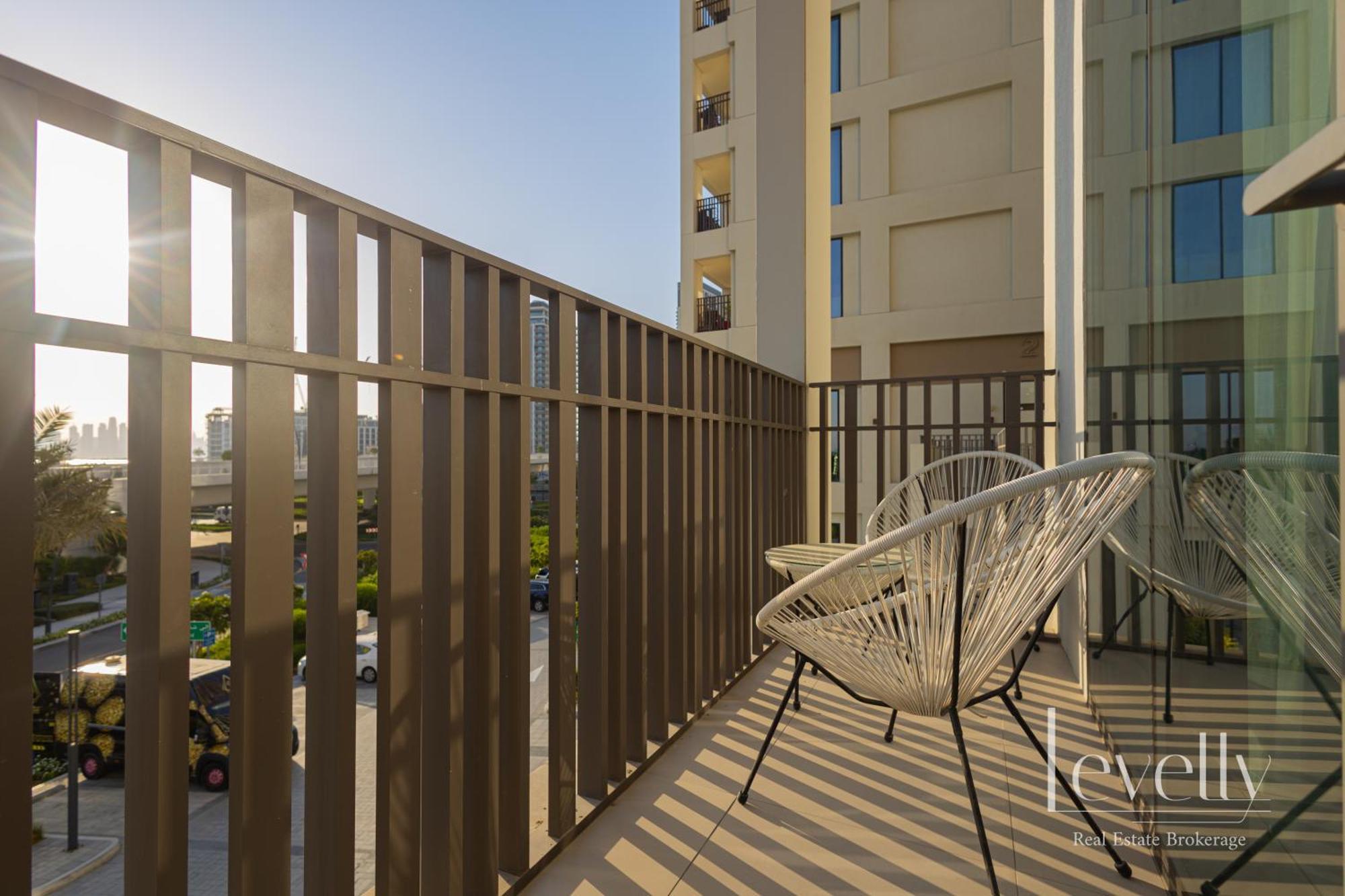 Appartement Spacious Modern 2br With Partial Burj Khalifa View Dubai